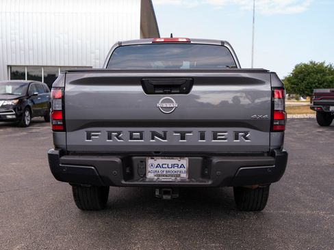Used 2022 Nissan Frontier S w/ Technology Package AWD/4WD image 10