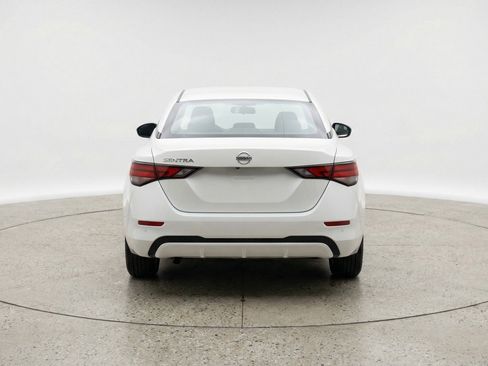 Used 2025 Nissan Sentra S image 7