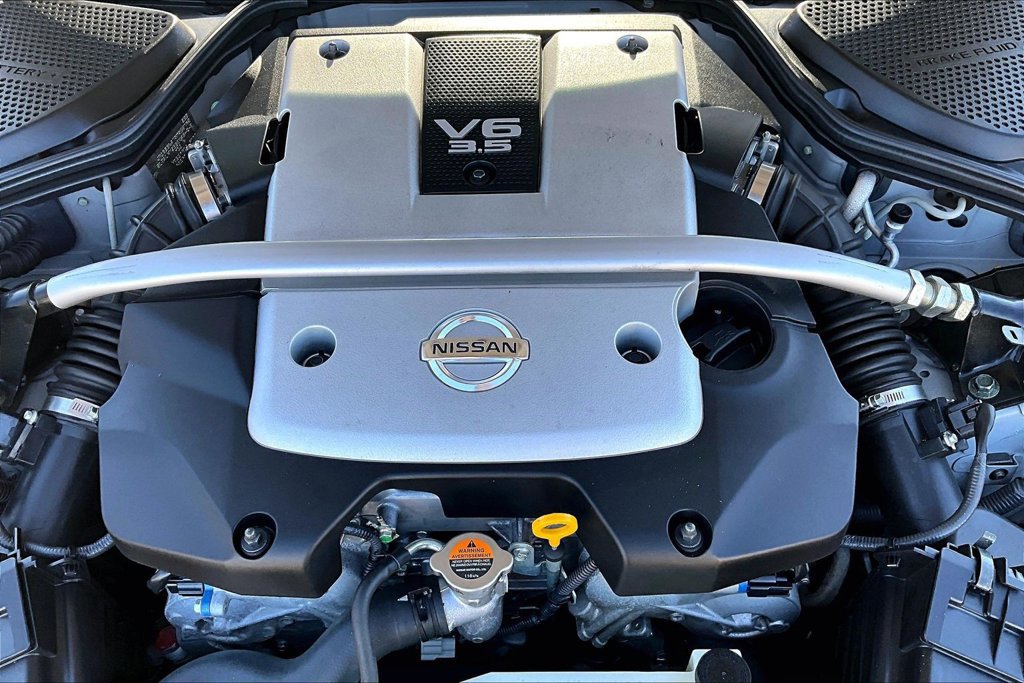 Used 2008 Nissan 350Z Grand Touring RWD image 29