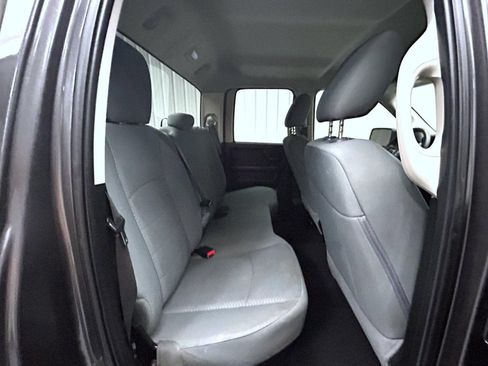 Used 2019 RAM 1500 Express w/ Express Value Package AWD/4WD image 18