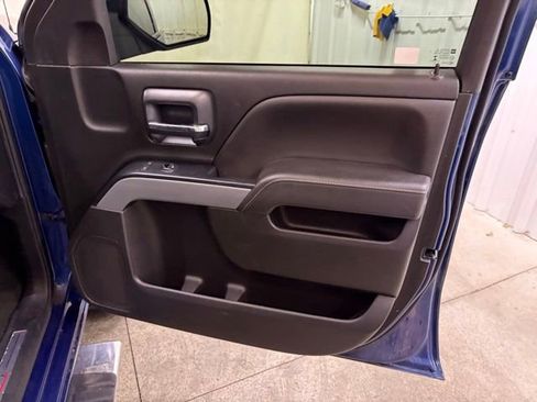 Used 2017 Chevrolet Silverado 1500 LT w/ All Star Edition AWD/4WD image 18
