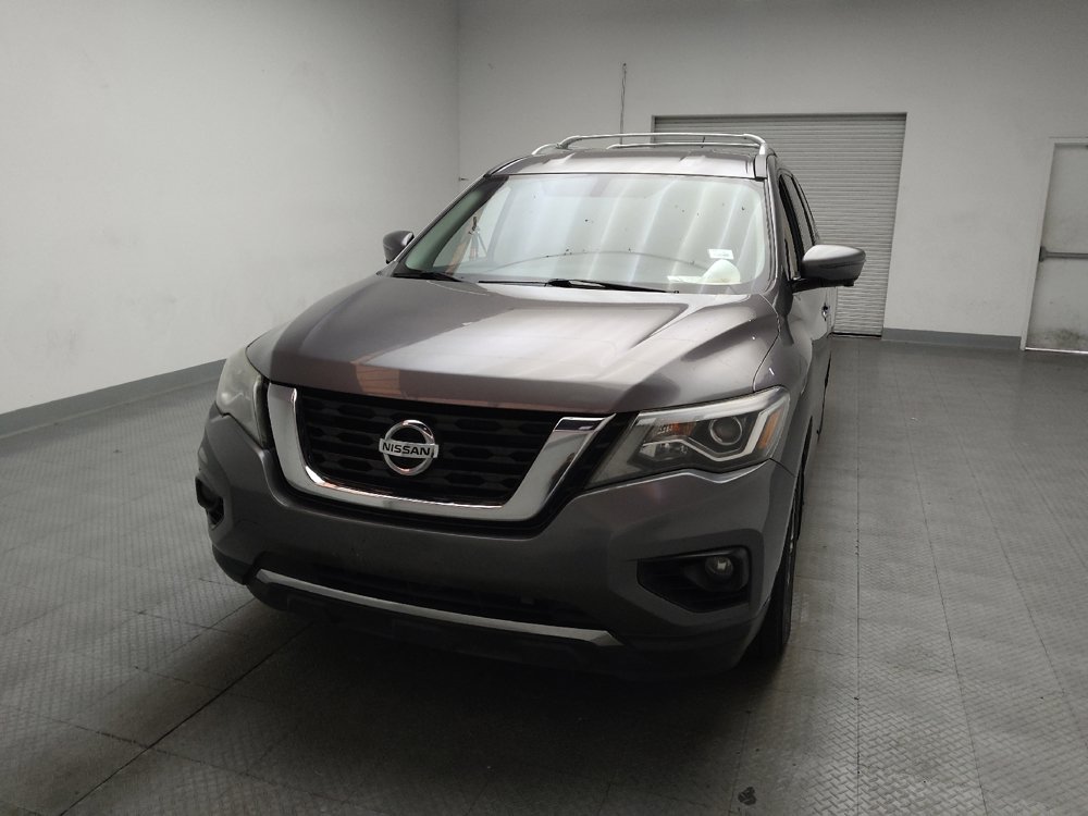 Used 2018 Nissan Pathfinder SL w/ Cargo Package FWD image 15