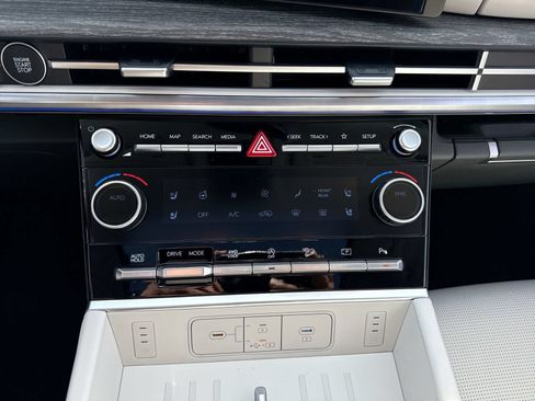 New 2026 Hyundai Santa Fe Calligraphy AWD/4WD image 21