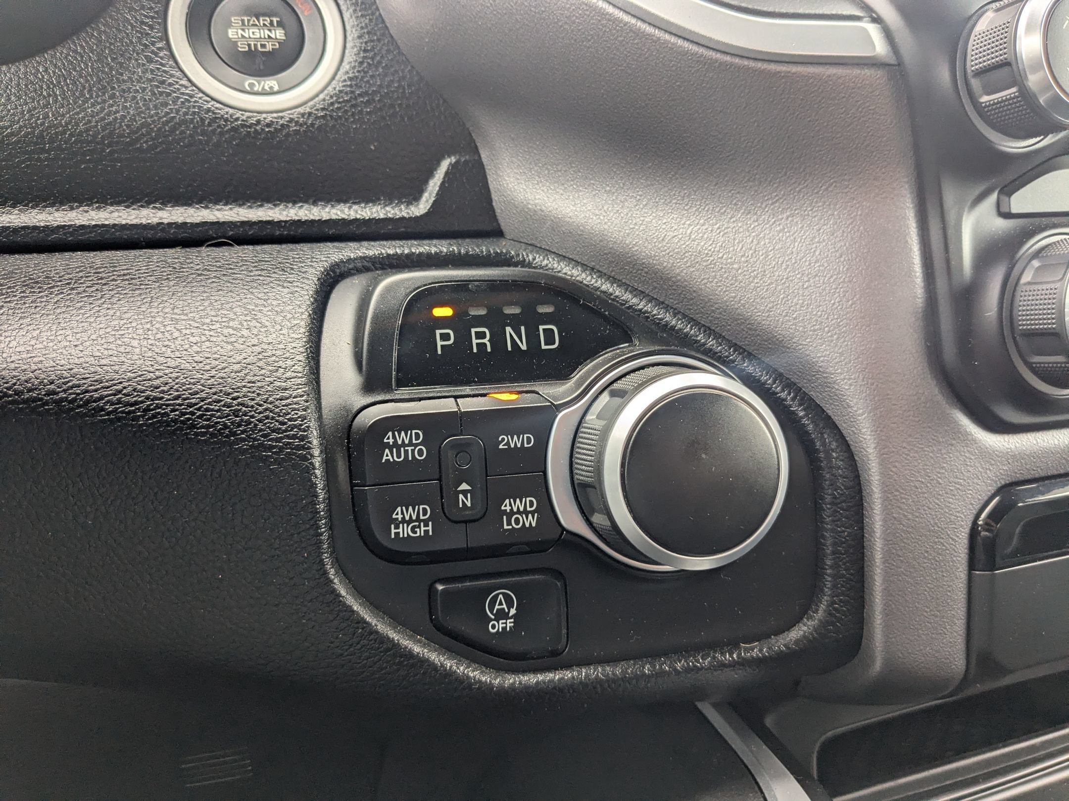 Used 2022 RAM 1500 Big Horn AWD/4WD image 18