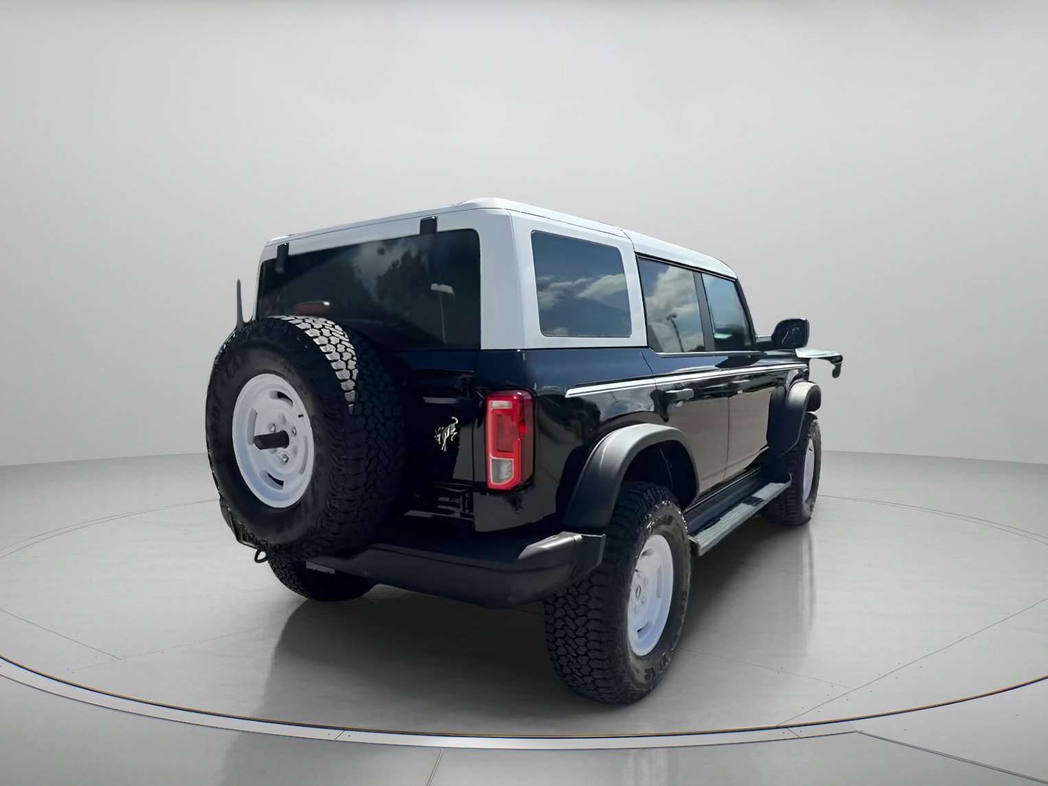 New 2026 Ford Bronco Heritage Edition AWD/4WD image 32