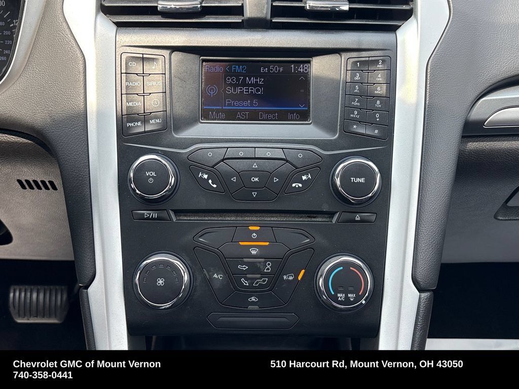 Used 2013 Ford Fusion SE FWD image 22