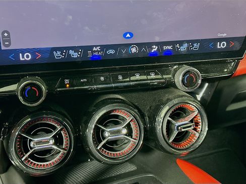 Used 2024 Chevrolet Blazer EV RS image 24