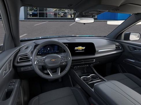 New 2026 Chevrolet Traverse LT image 15