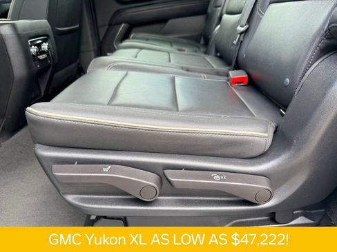 Used 2023 GMC Yukon XL SLT AWD/4WD image 16
