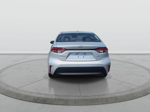 Used 2024 Toyota Corolla LE FWD image 7