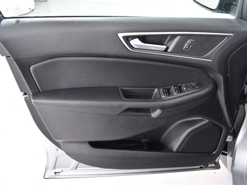 Used 2022 Ford Edge SEL w/ Convenience Package image 24