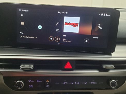 Used 2024 Kia Sorento S w/ Panoramic Sunroof Package FWD image 25