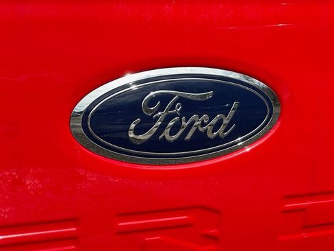 New 2026 Ford F250 XL w/ XL Chrome Package image 25