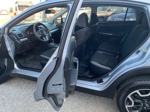 Used 2016 Subaru Crosstrek 2.0i Premium w/ Moonroof Package AWD/4WD image 14