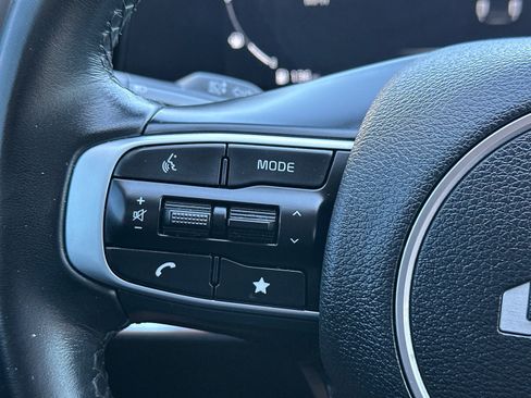 Certified 2024 Kia Sportage SX image 11