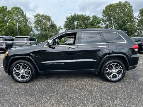 Used 2020 Jeep Grand Cherokee Limited AWD/4WD image 10