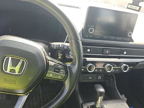 Used 2022 Honda Civic EX-L image 6