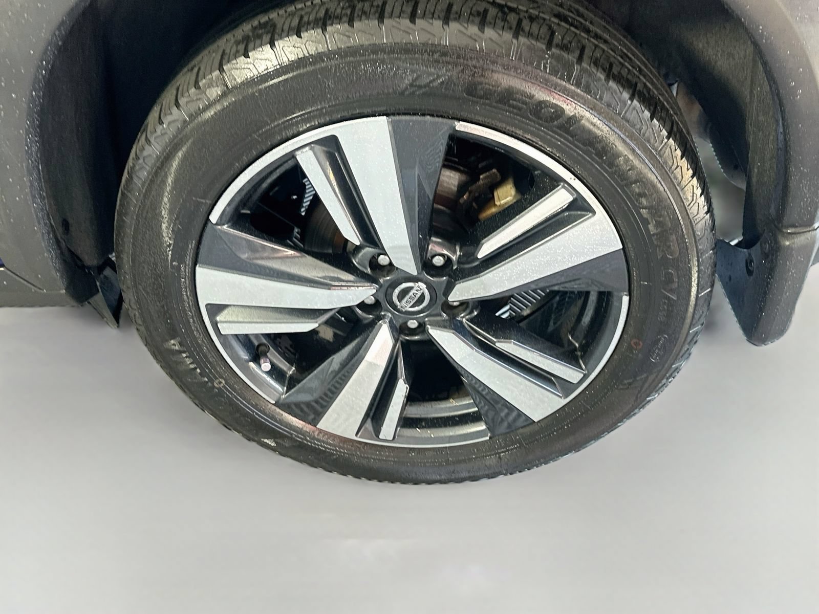 Used 2021 Nissan Rogue SL w/ Premium Package FWD image 32