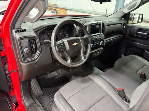 Used 2022 Chevrolet Silverado 1500 Custom image 20