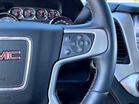 Used 2016 GMC Yukon SLT image 23