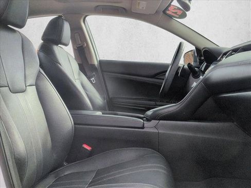 Certified 2021 Honda Insight Touring image 21