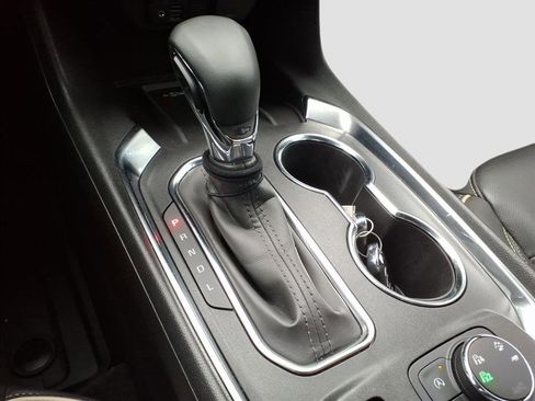 Used 2023 Chevrolet Traverse Premier w/ Redline Edition image 23