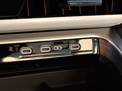 New 2026 Lexus TX 500h AWD image 16