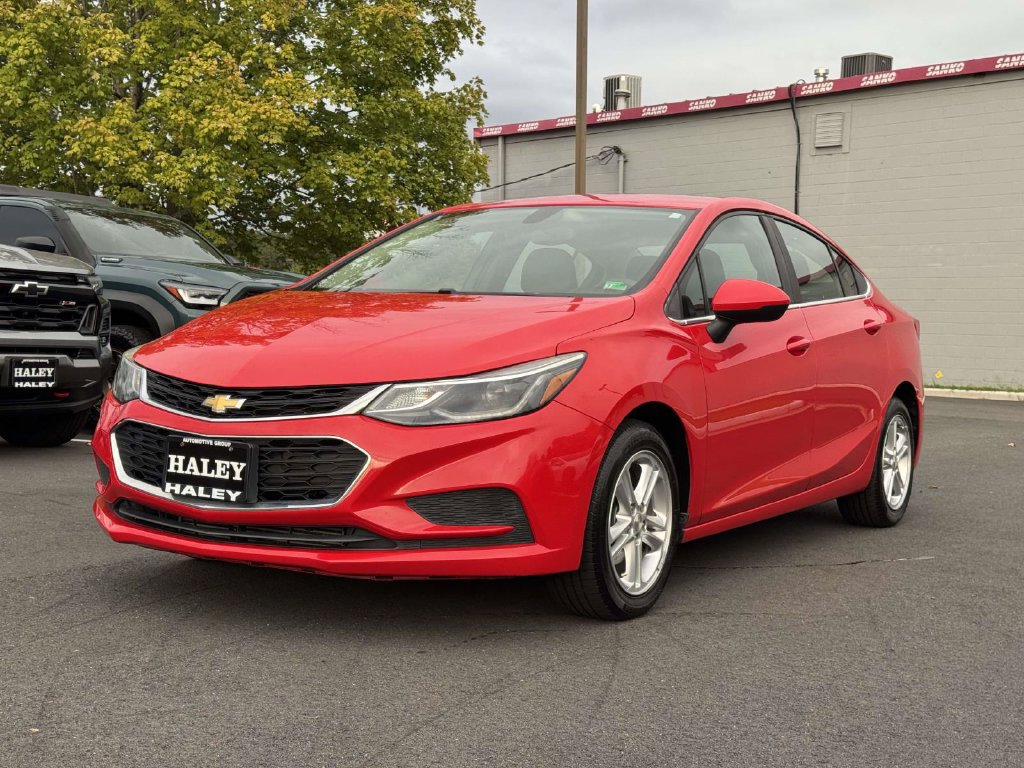 Used 2018 Chevrolet Cruze LT w/ LT Fleet Convenience Package FWD image 24