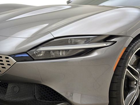 Used 2022 Ferrari Roma image 5