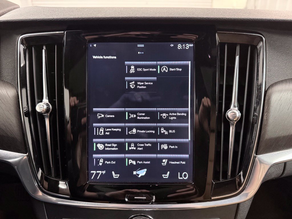 Used 2018 Volvo V90 T5 Cross Country w/ Convenience Package AWD/4WD image 16