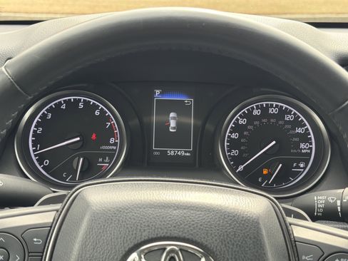 Used 2024 Toyota Camry SE image 26