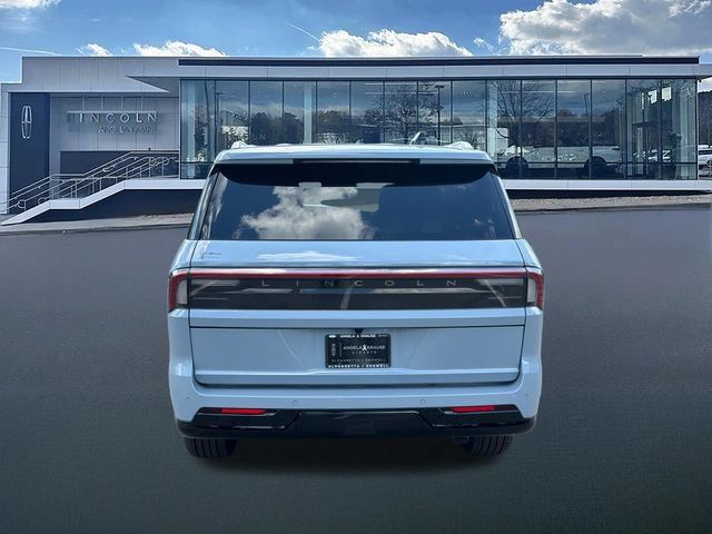 New 2027 Lincoln Navigator L Reserve AWD/4WD image 7