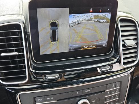 Used 2018 Mercedes-Benz GLS 550 4MATIC image 27