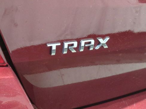 Used 2017 Chevrolet Trax LT w/ Driver Confidence Package image 16