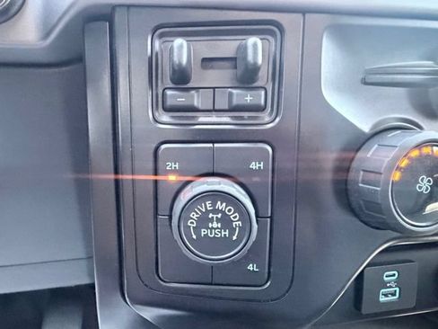 Used 2024 Ford F150 XL AWD/4WD image 16