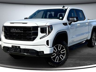 Used 2025 GMC Sierra 1500 Elevation w/ Elevation Premium Package