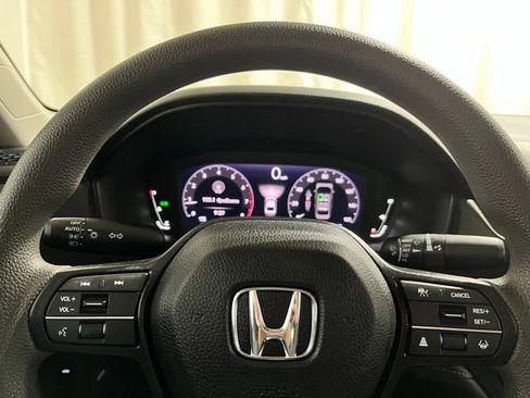 Used 2024 Honda Accord LX image 10