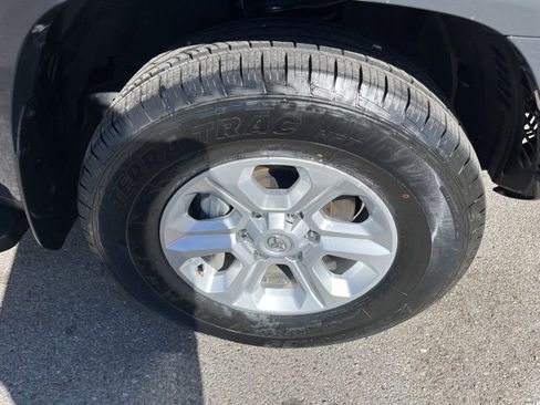 Used 2024 Toyota 4Runner SR5 Premium image 19