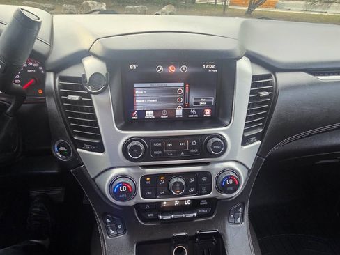 Used 2015 GMC Yukon SLT w/ HD Trailering Package image 28