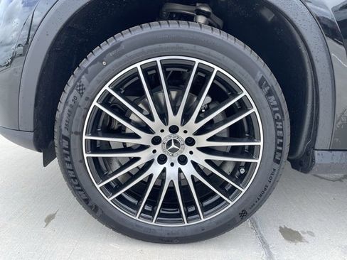 New 2025 Mercedes-Benz GLC 300 image 7