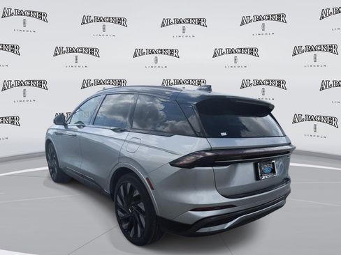 Certified 2024 Lincoln Nautilus Reserve w/ Jet Appearance Package (87T) AWD/4WD image 3