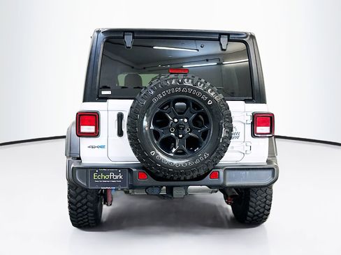 Used 2023 Jeep Wrangler Unlimited w/ Cold Weather Group image 7