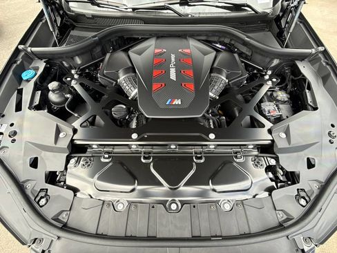New 2026 BMW X5 M Competition w/ Executive Package AWD/4WD image 8
