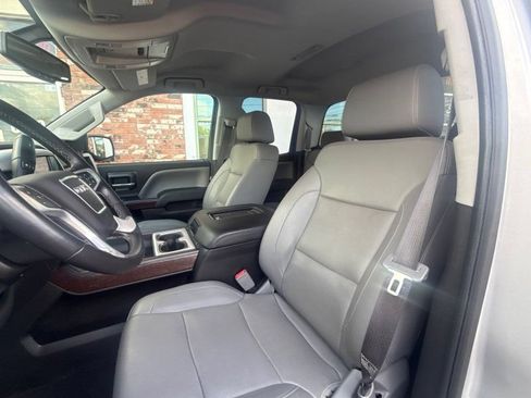 Used 2017 GMC Sierra 1500 SLT w/ SLT Premium Package AWD/4WD image 12