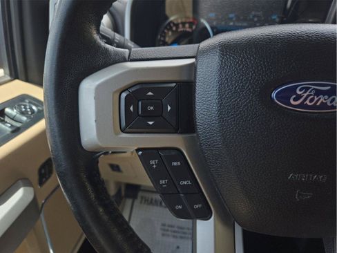 Used 2017 Ford F150 Lariat RWD image 15