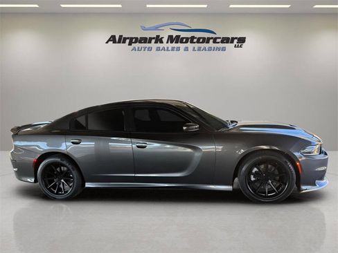 Used 2022 Dodge Charger GT image 6