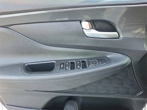 Used 2023 Hyundai Santa Fe SEL image 12