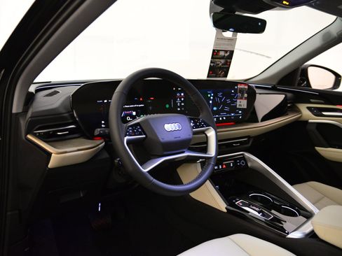 New 2025 Audi Q5 Premium Plus image 3