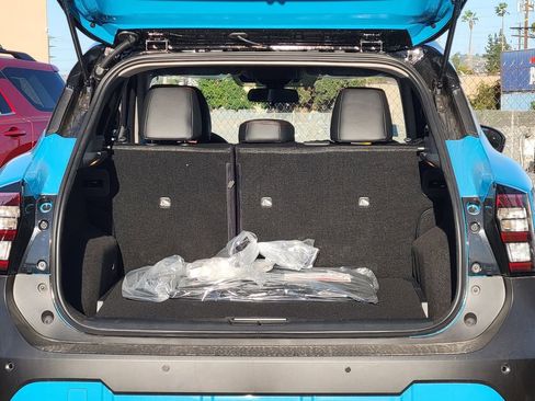 New 2026 Nissan Kicks SR w/ Cold Weather Package image 16