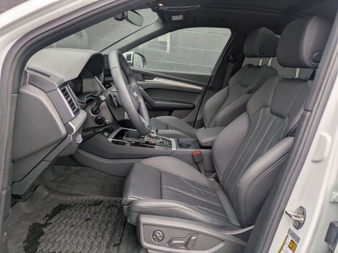 Certified 2025 Audi Q5 2.0T Premium image 22